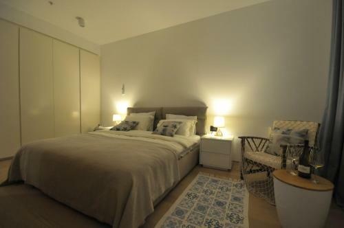 Leona Residences Apartment