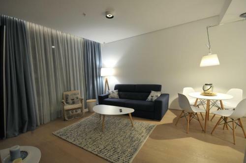 Leona Residences Apartment