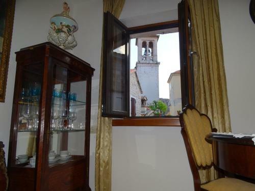 Apartments Renaissance Old Town