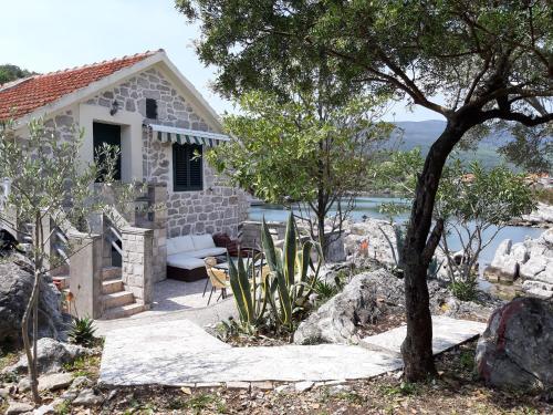 Holiday Home Brinic