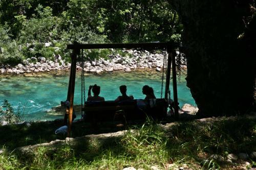 Grab Ethno Village And Camp