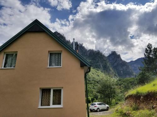 Hostal Apartmani Mir