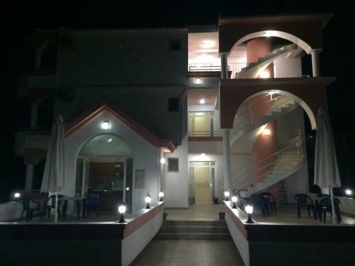 Hostal Guest House Green Garden