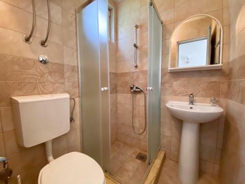 Blue Star Apartments
