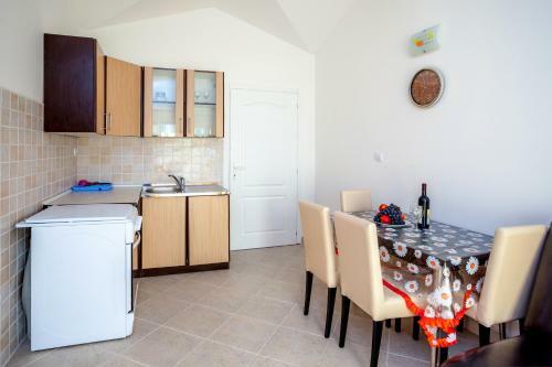 Villa Maria Apartments