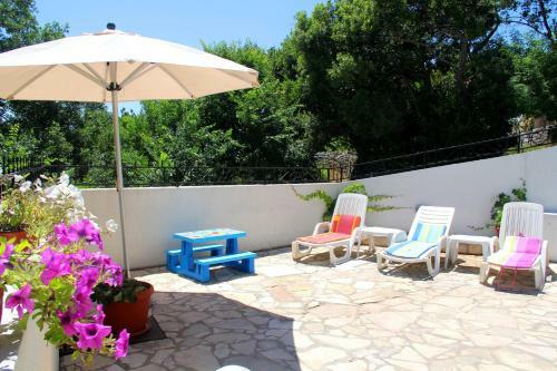 Villa Maria Apartments