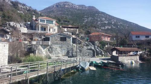 Skadar Lake - Karu? Apartments
