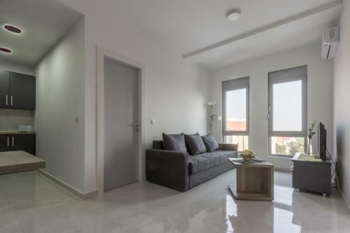 New Sunshine Apartments
