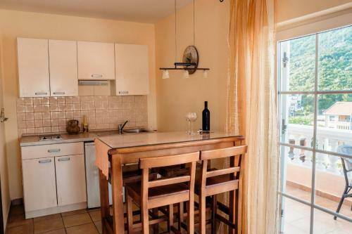 Hostal Damonte ? Apartments And Rooms