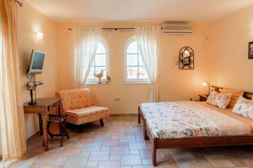Hostal Damonte ? Apartments And Rooms