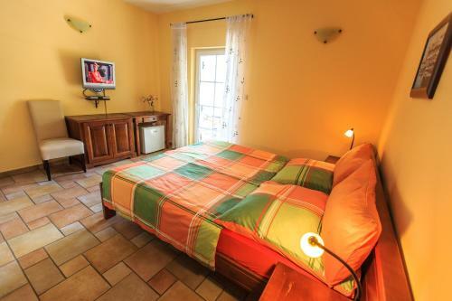 Hostal Damonte ? Apartments And Rooms