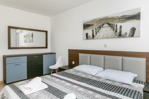 Dimax Apartments Impera