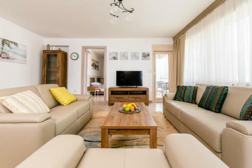 Dimax Apartments Impera