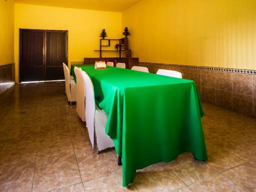 Hotel Oasis