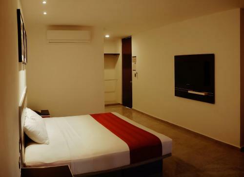 Hotel Peninsula Frontera