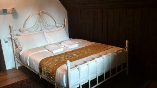 Hotel Bayu Lestari Island Resort