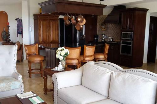 Cabo San Lucas Luxury Villa-3br Ocean View