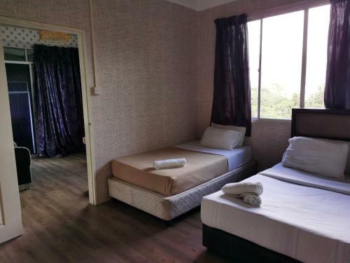 Motel Ceaser's Place