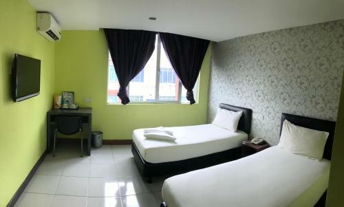 Sarikei Garden Hotel