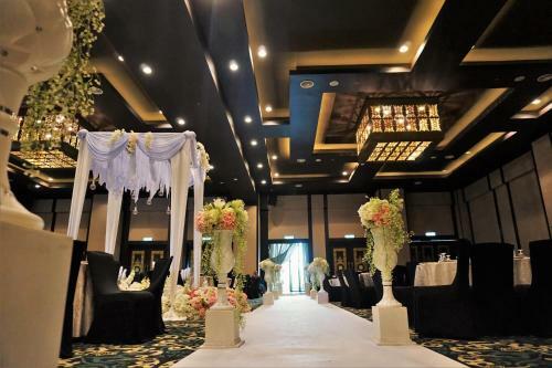 Mudzaffar Hotel