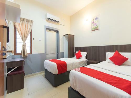Hotel Oyo 43939 Chemor Inn