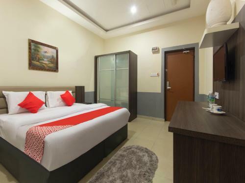 Hotel Oyo 43939 Chemor Inn