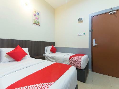 Hotel Oyo 43939 Chemor Inn