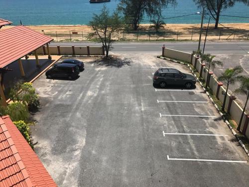 Posada Teluk Lipat Seaview Inn