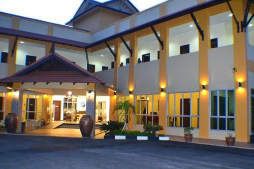 Posada Teluk Lipat Seaview Inn