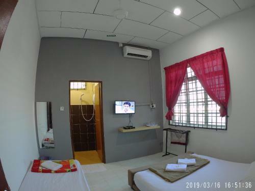 Posada Semarak Beach Inn