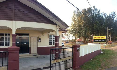 Posada Semarak Beach Inn
