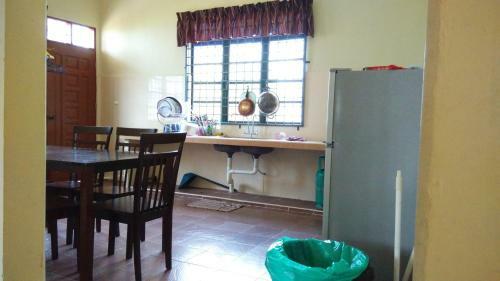 Mnyf Beach Homestay