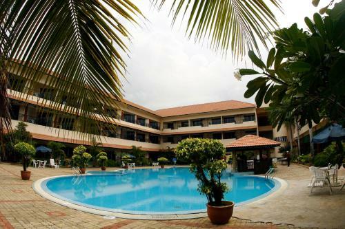 Hotel The Qamar Paka, Terengganu