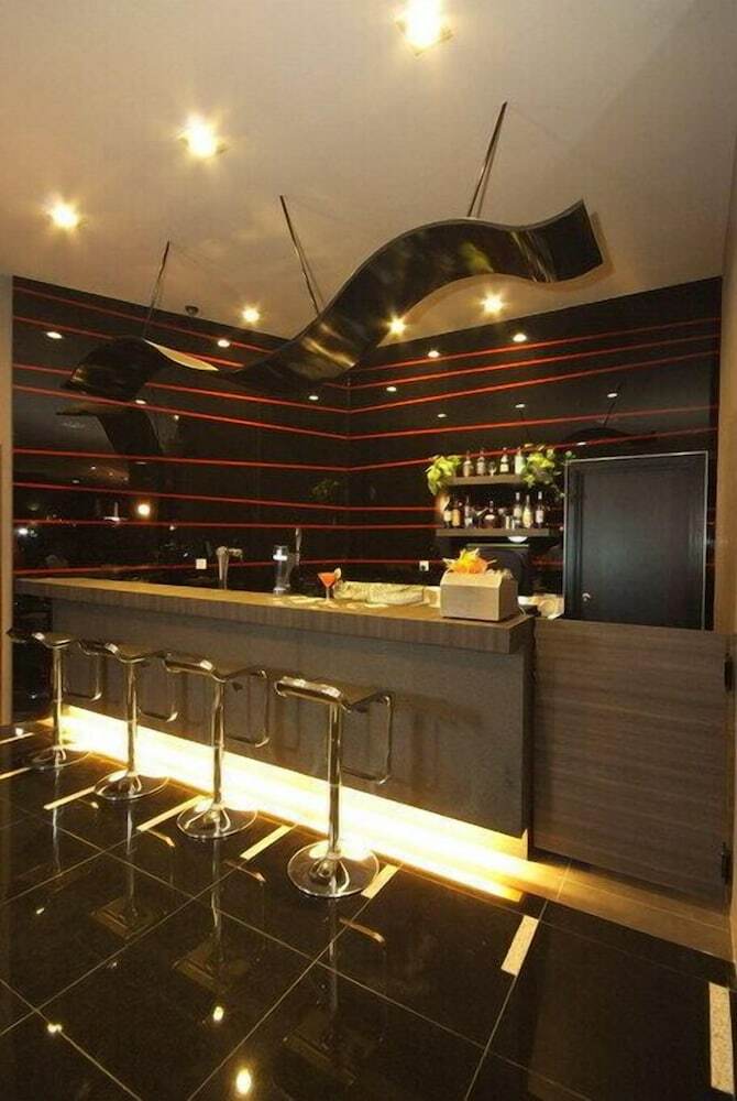 Flemington Hotel