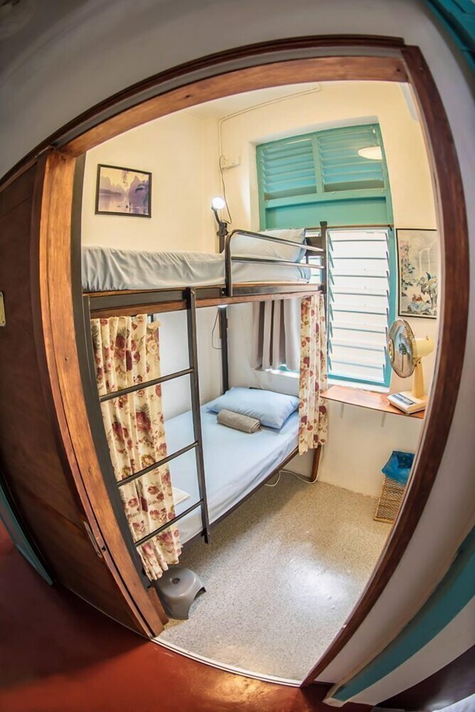 Albergue Sojourn Beds & Cafe