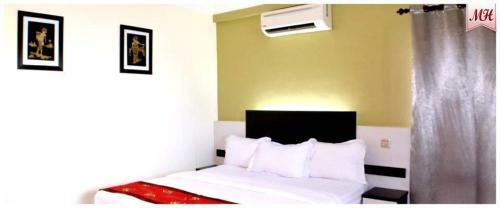 Maya Hotel