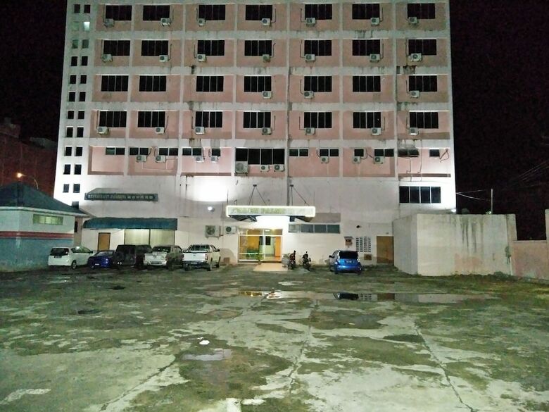 Golden Palms Hotel