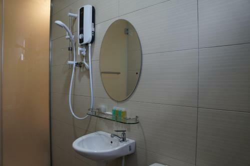 H3 Hotel