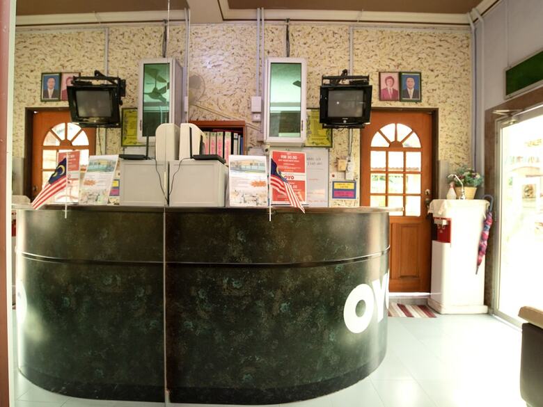 Hotel Oyo 491 D'anjung Inn