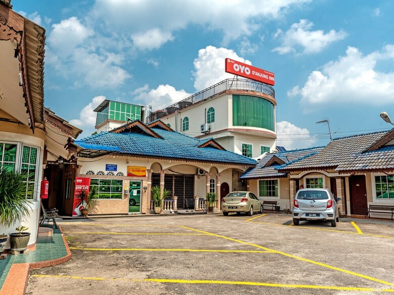 Hotel Oyo 491 D'anjung Inn