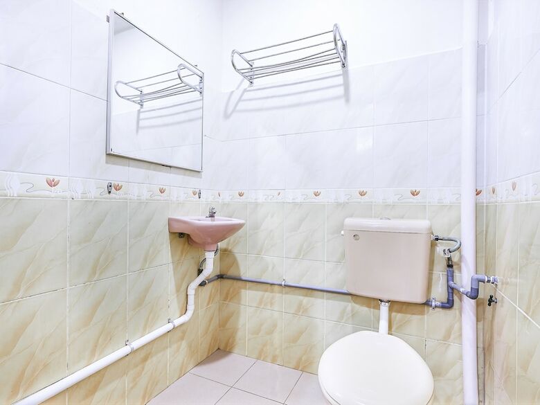 Hotel Oyo 491 D'anjung Inn