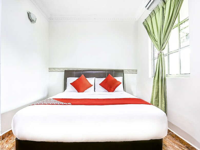 Hotel Oyo 491 D'anjung Inn