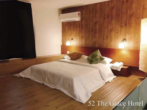 Posada 52 The Grace Hotel