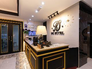 Oyo 490 Dk Hotel