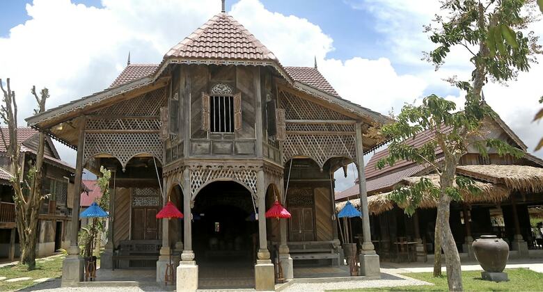 Hotel Kunang Kunang Heritage Villas