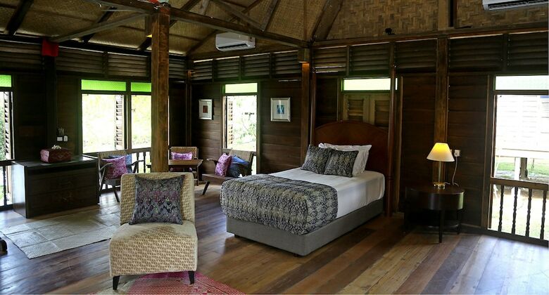 Hotel Kunang Kunang Heritage Villas