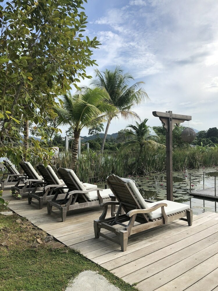 Hotel Kunang Kunang Heritage Villas