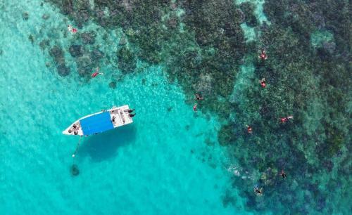 Hotel Aman Tioman Beach Resort