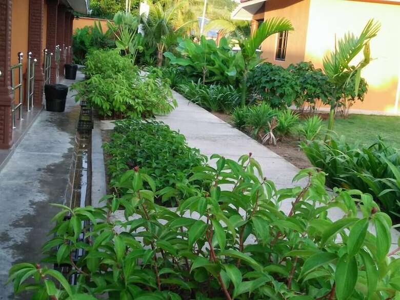 Hotel Chuu Pun Village Resort