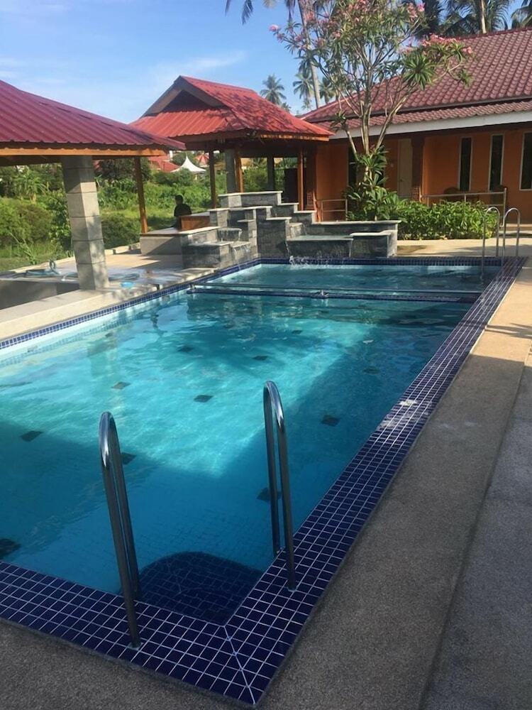 Hotel Chuu Pun Village Resort